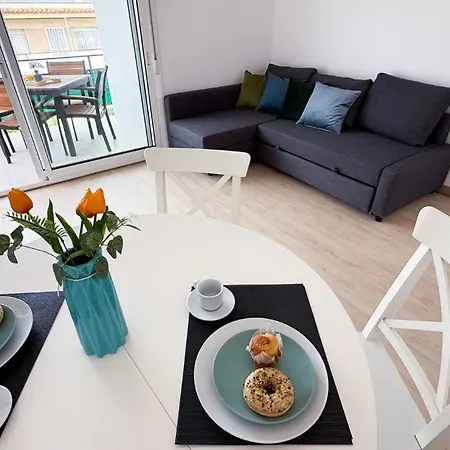 109 - Beachside Renovated 1br 5 Min From كامبريلس