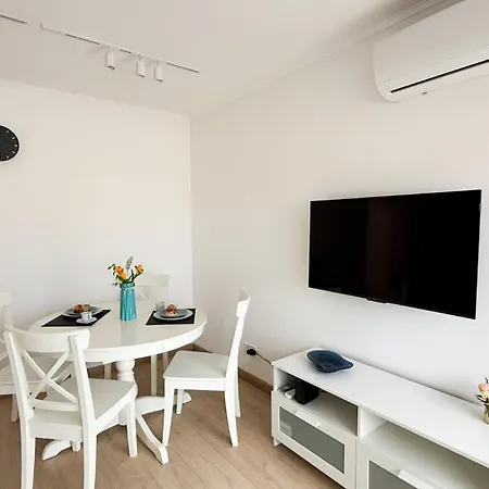 شقة 109 - Beachside Renovated 1br 5 Min From كامبريلس